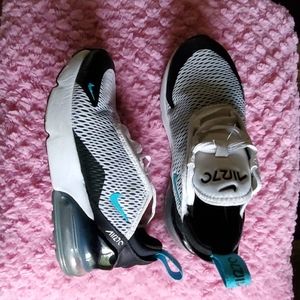 Boys Air Max 270